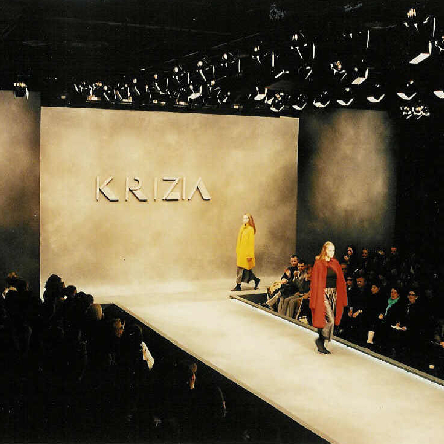 KRIZIA FASHION SHOWS