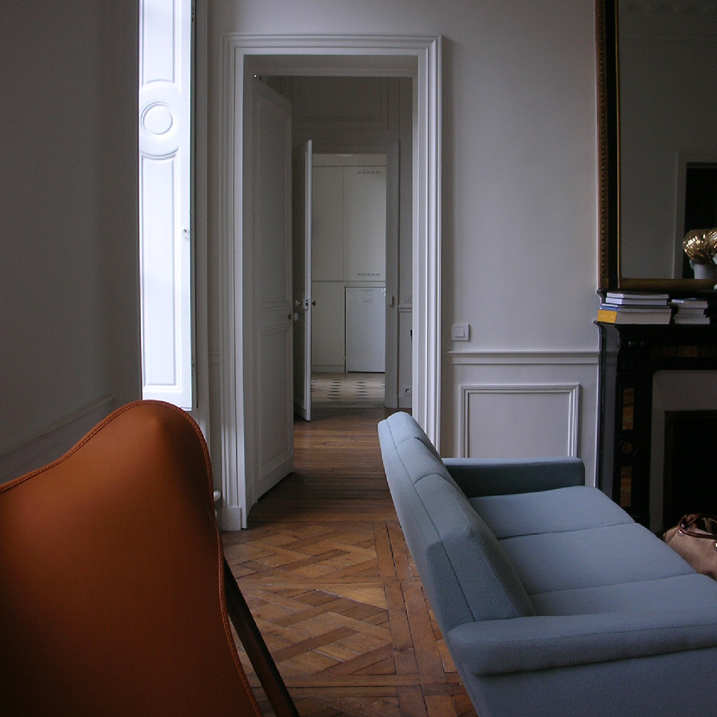 VN HOUSE – PARIS